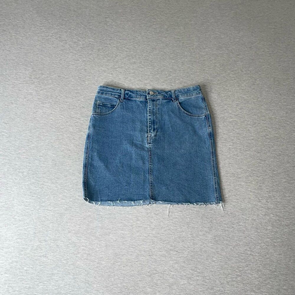 H&M Women's Stretch Denim Mini Skirt